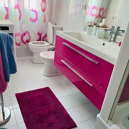 Casa Al Mare Valentina * Viareggio