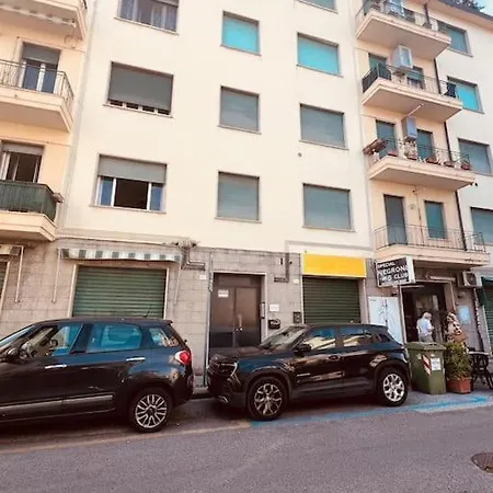 Casa Al Mare Valentina Apartment