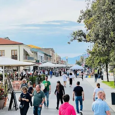 Casa Al Mare Valentina Viareggio